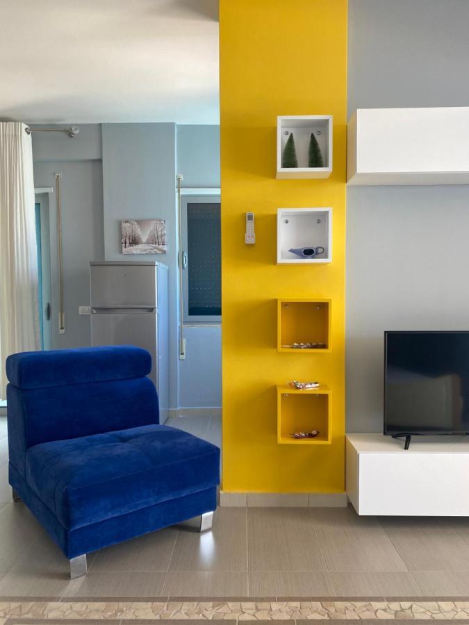 Jasmine Apartments ซารานเดอ ภายนอก รูปภาพ