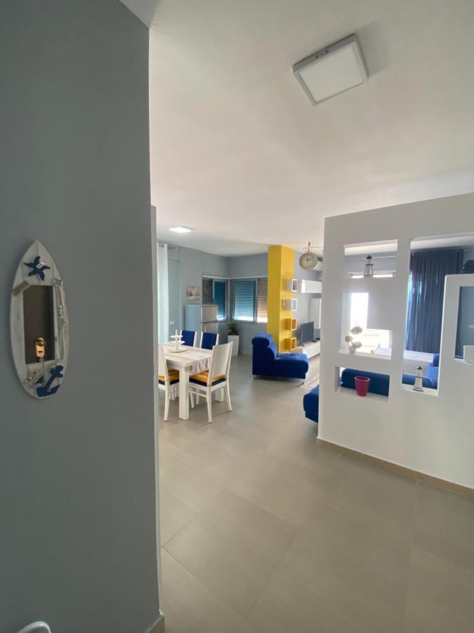 Jasmine Apartments ซารานเดอ ภายนอก รูปภาพ